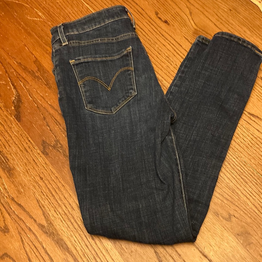 Skinny jeans
